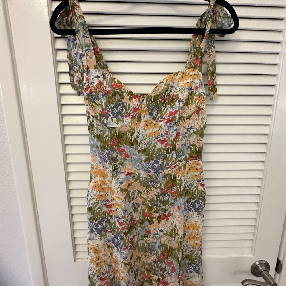 Reformation Nadira Dress in Countryside - Picture 11 of 16
